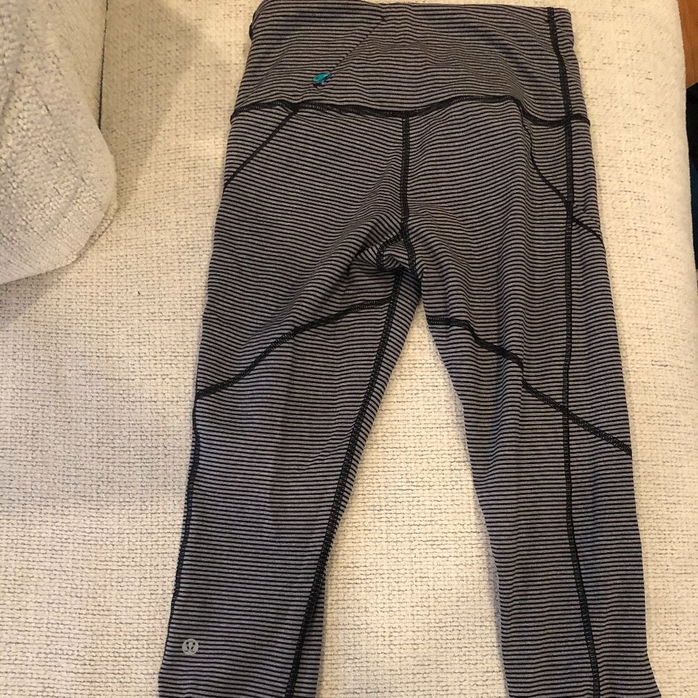 Lululemon Leggings - Picture 1 of 4